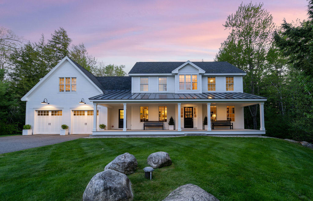 24 Parker Way Falmouth ME 04105