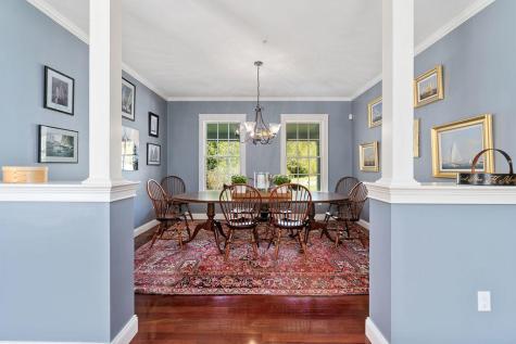 24 Parker Way Falmouth ME 04105