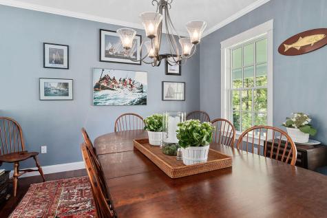 24 Parker Way Falmouth ME 04105