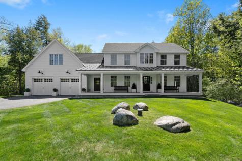 24 Parker Way Falmouth ME 04105
