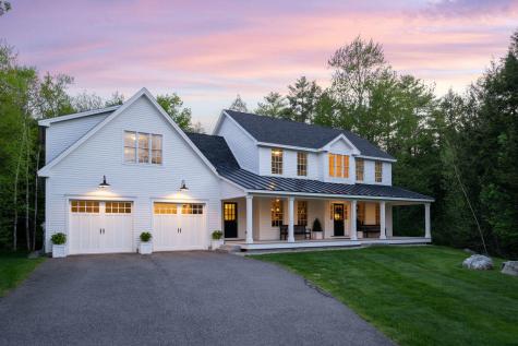 24 Parker Way Falmouth ME 04105
