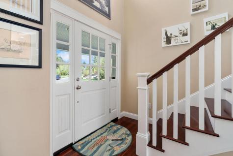 24 Parker Way Falmouth ME 04105
