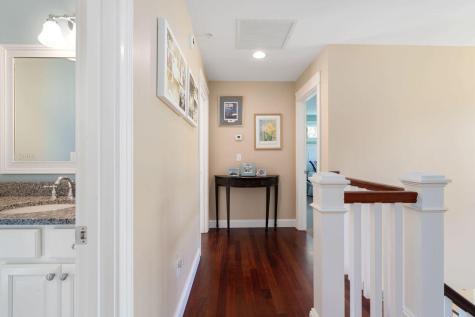 24 Parker Way Falmouth ME 04105