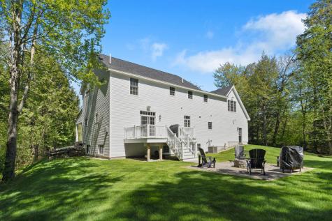 24 Parker Way Falmouth ME 04105