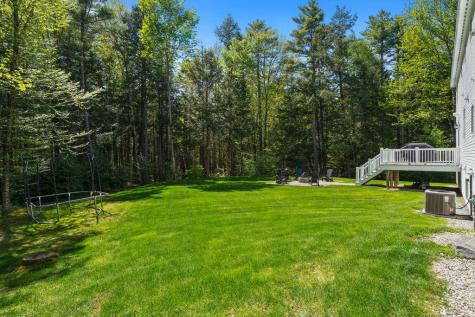 24 Parker Way Falmouth ME 04105