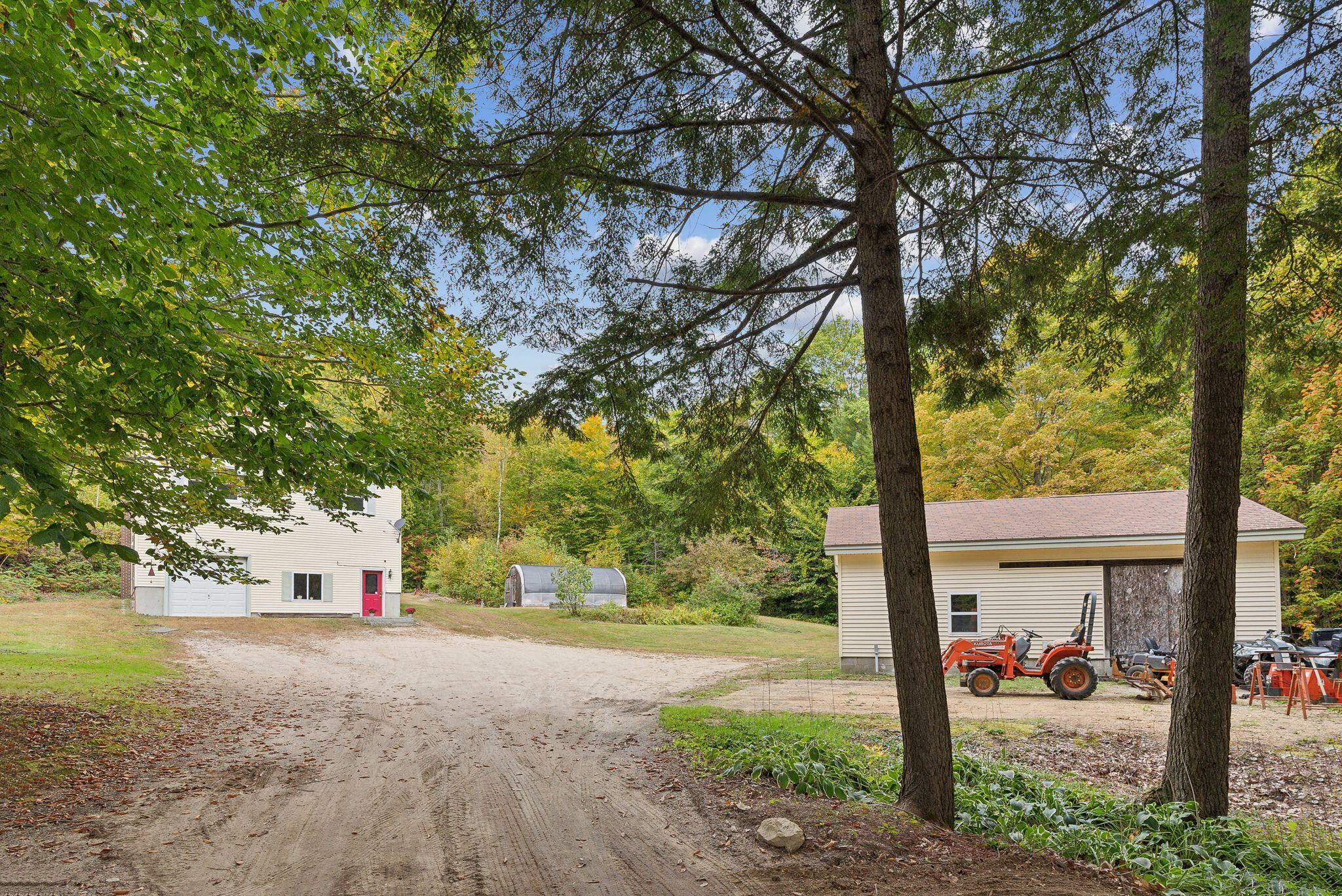 316 Back Street Hebron ME 04238