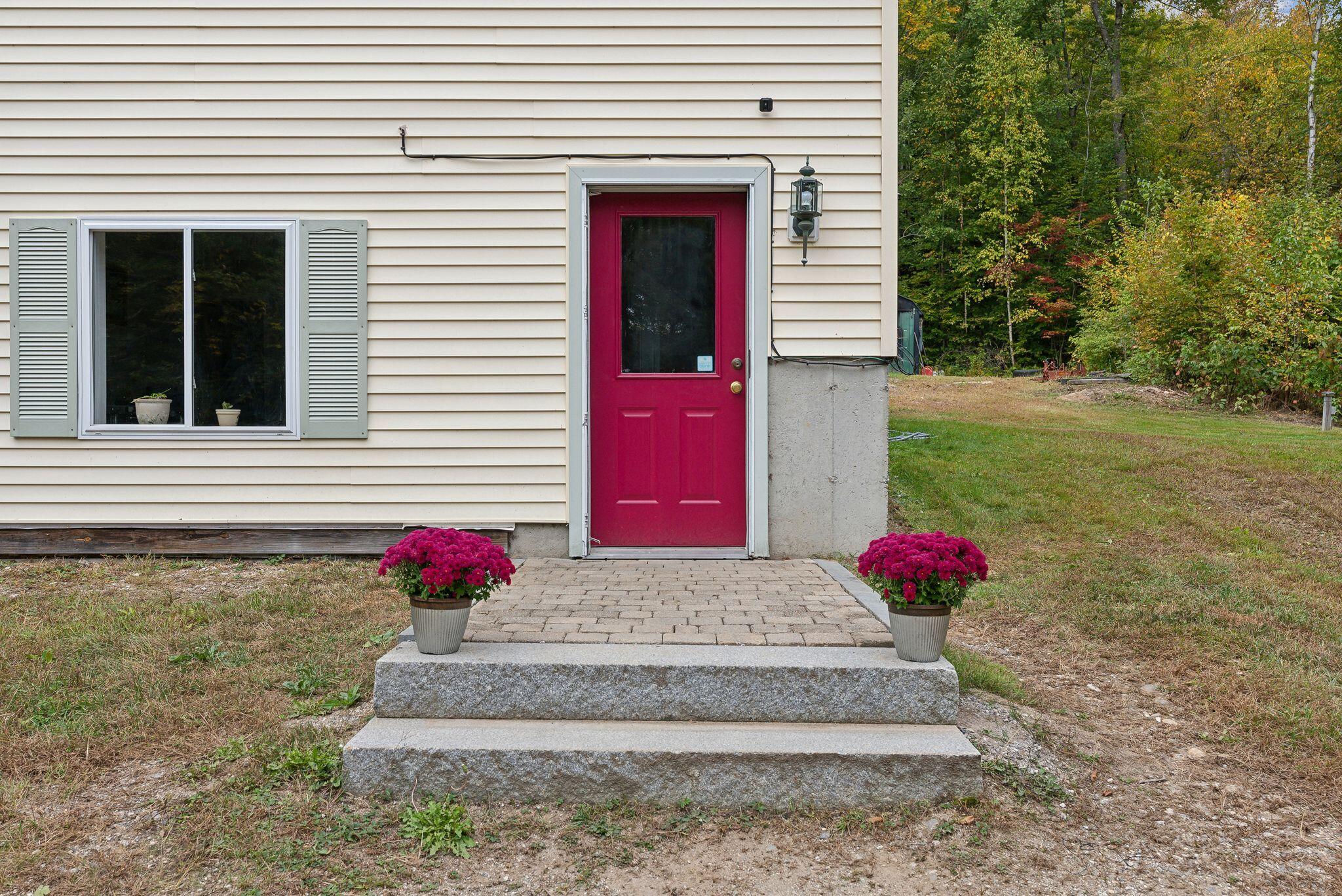 316 Back Street Hebron ME 04238