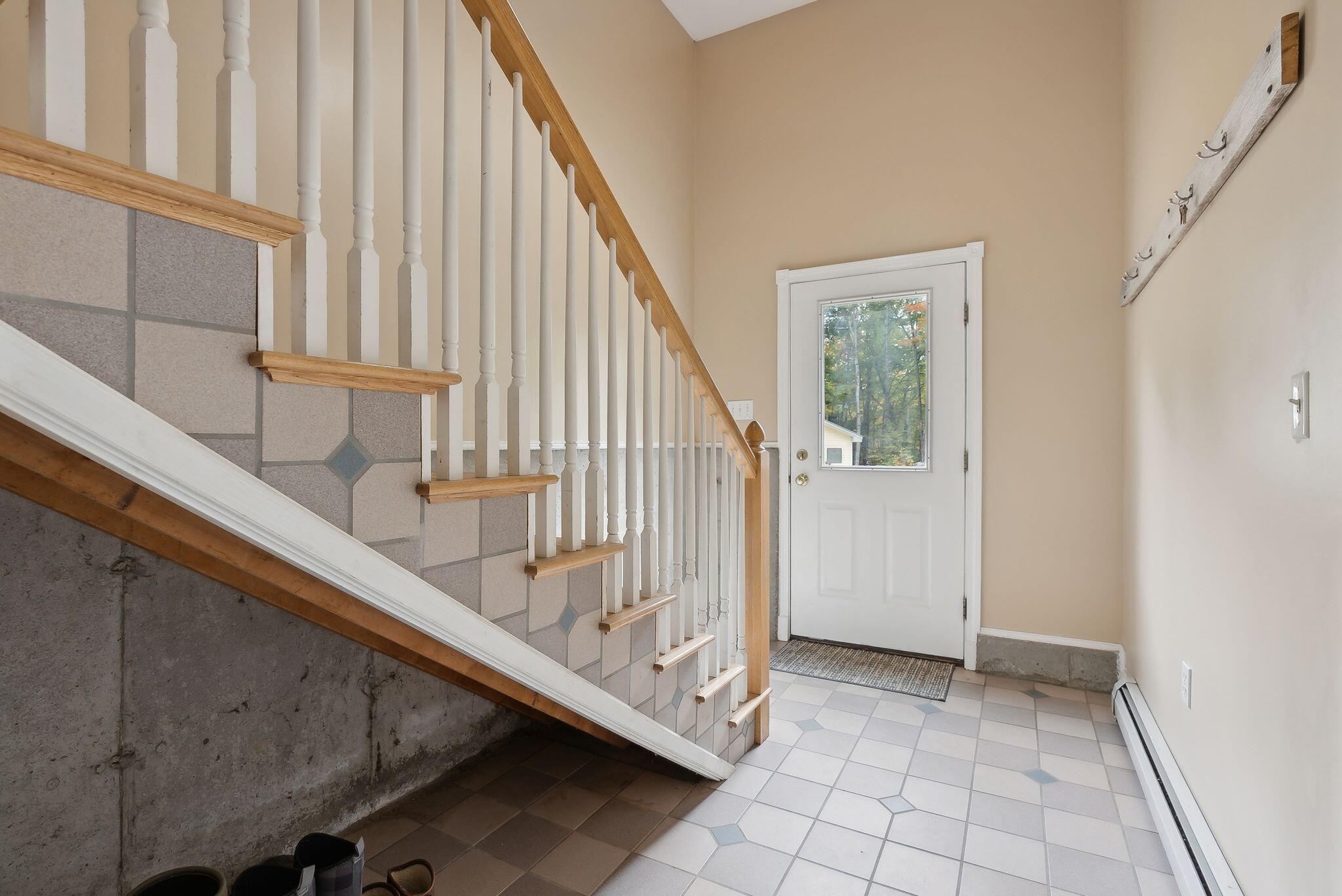 316 Back Street Hebron ME 04238