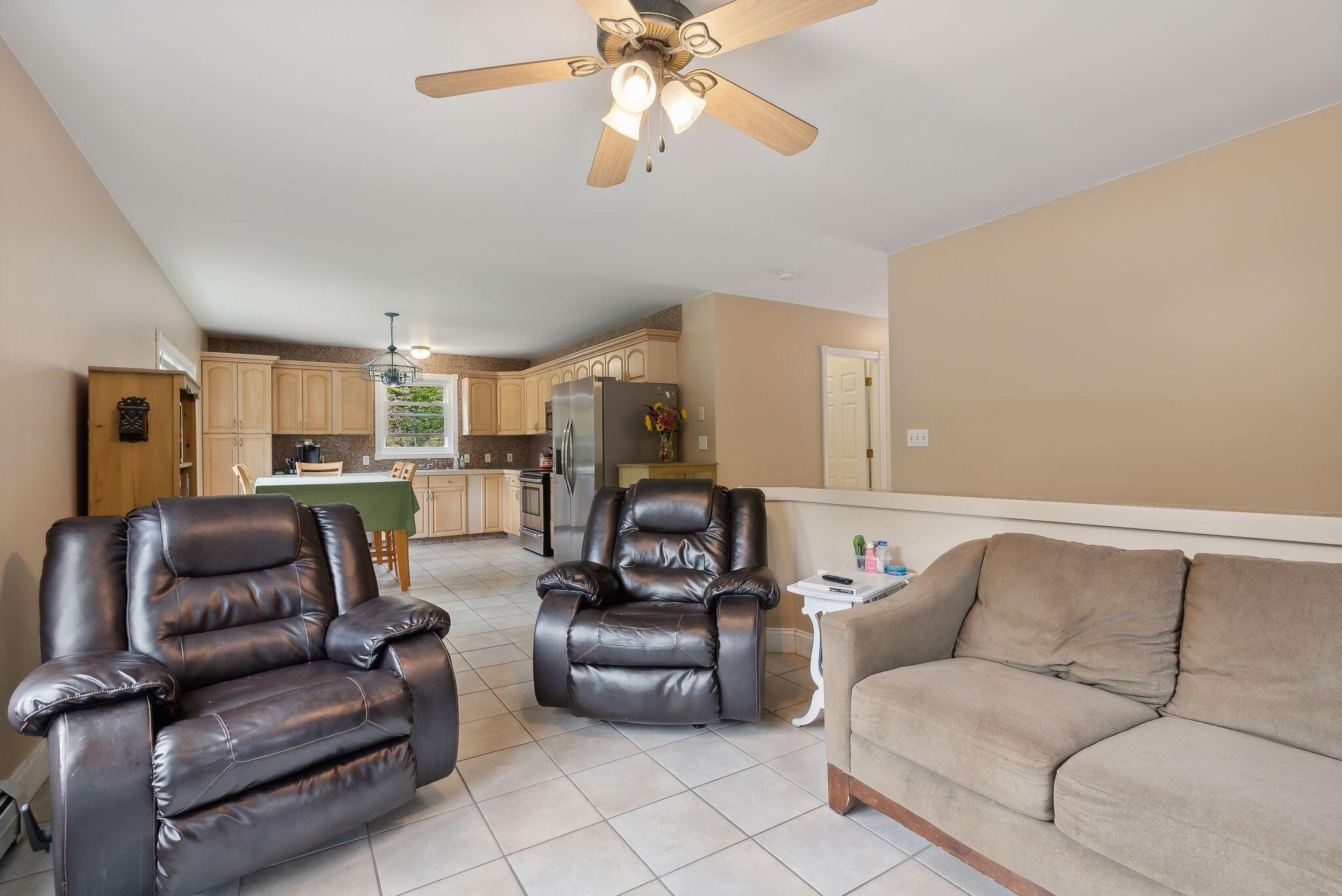 316 Back Street Hebron ME 04238