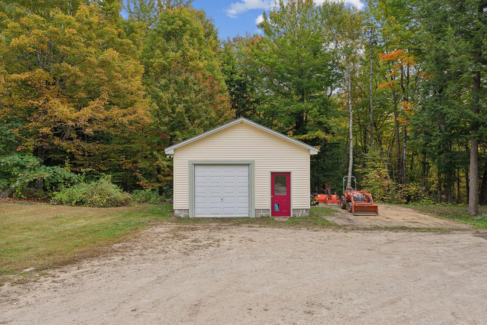 316 Back Street Hebron ME 04238