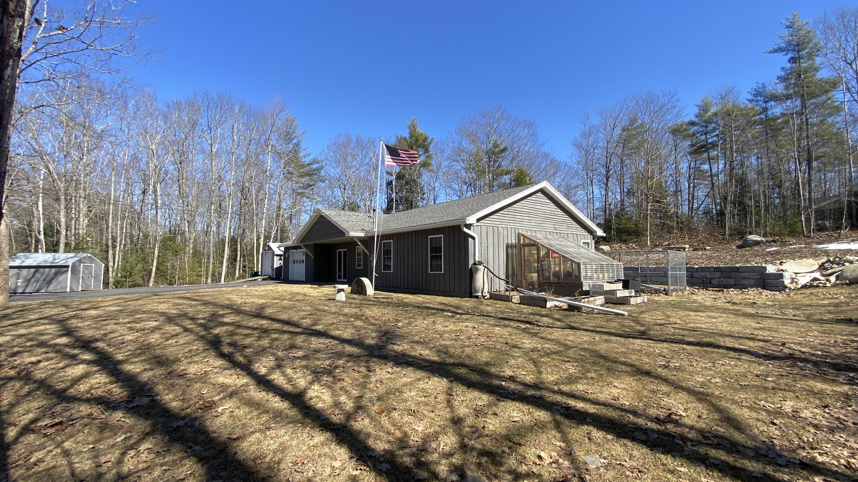 26 Bushey Shore Palermo ME 04354