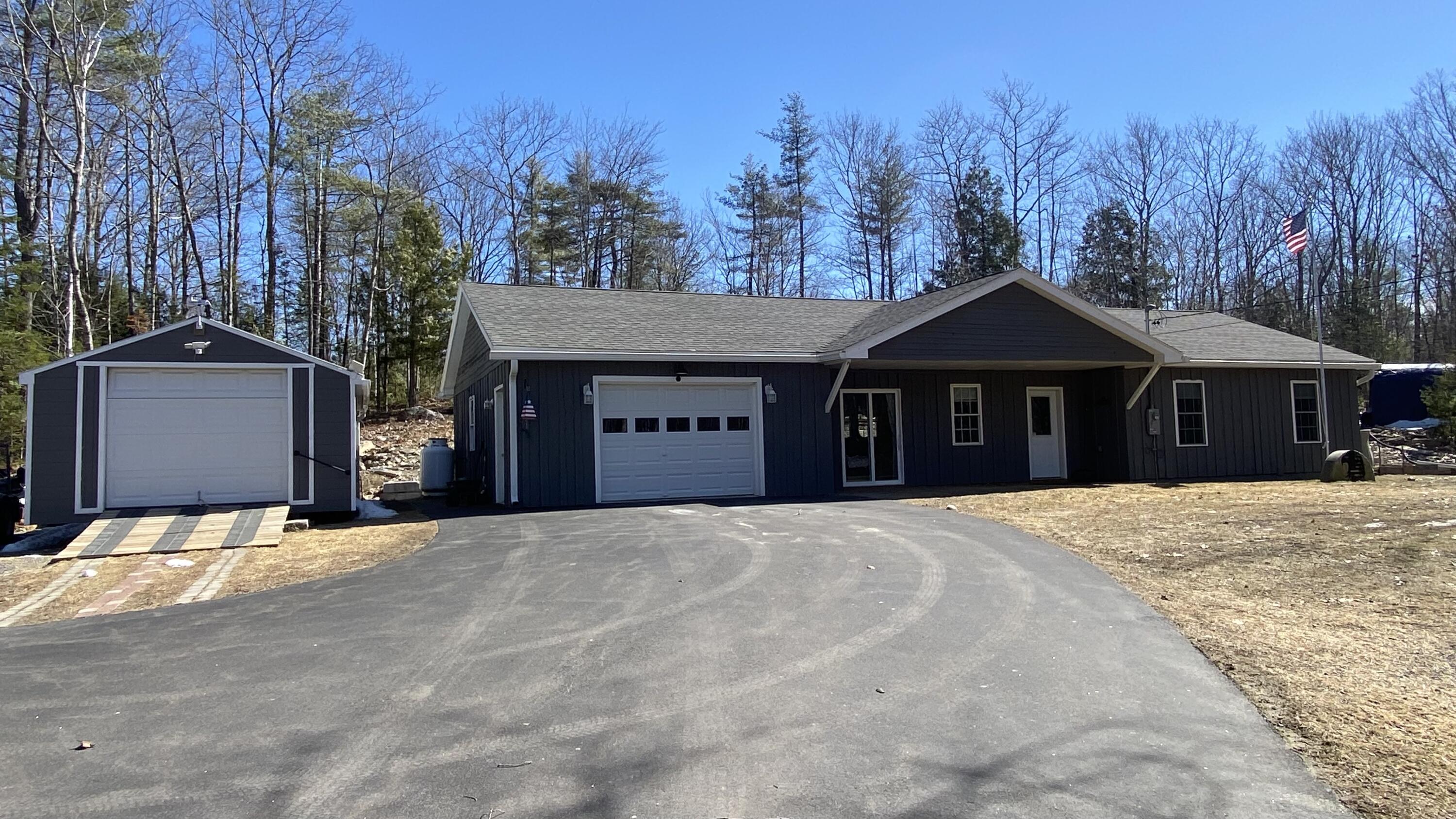 26 Bushey Shore Palermo ME 04354