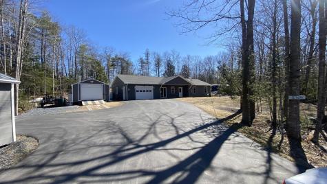 26 Bushey Shore Palermo ME 04354