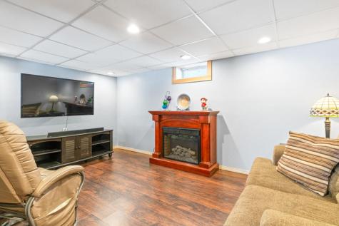 59 Constitution Drive Westbrook ME 04092