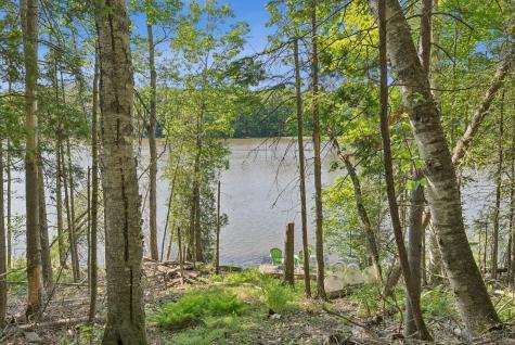 7 Dakota Lane Dresden ME 04342