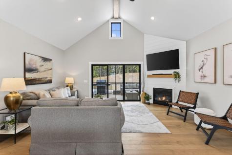 8 Peaceful Lane Scarborough ME 04074