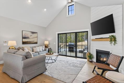 8 Peaceful Lane Scarborough ME 04074