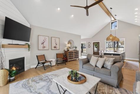 8 Peaceful Lane Scarborough ME 04074