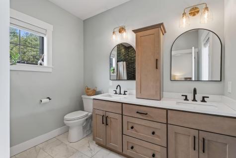 8 Peaceful Lane Scarborough ME 04074