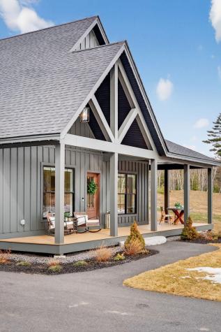 8 Peaceful Lane Scarborough ME 04074