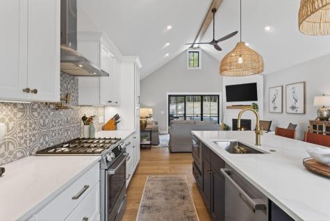 8 Peaceful Lane Scarborough ME 04074