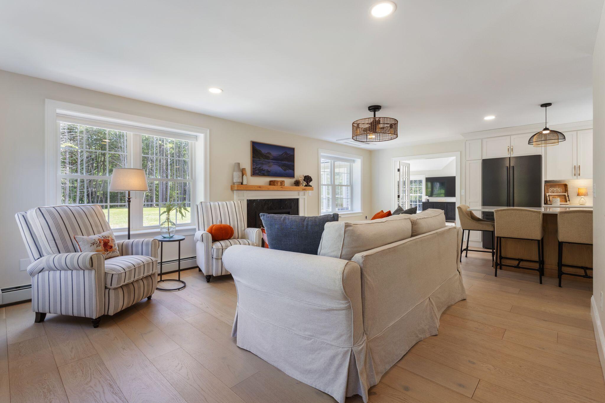 15 Silver Brook Circle Scarborough ME 04074