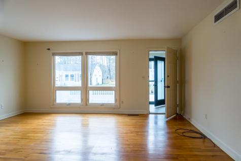 37 Moore Avenue Brunswick ME 04011