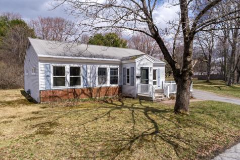 37 Moore Avenue Brunswick ME 04011