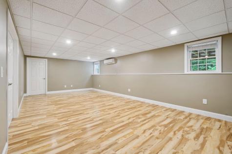 42 Bernice Avenue Sanford ME 04073