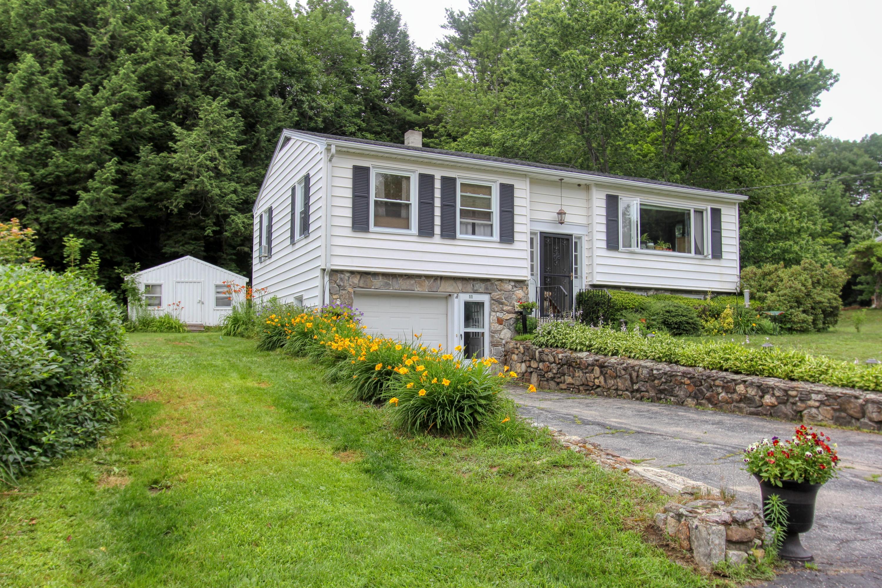 11 Peter Boulevard Lewiston ME 04240