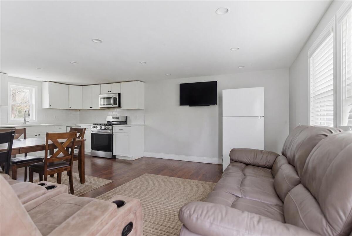 18 Coolidge Avenue Saco ME 04072
