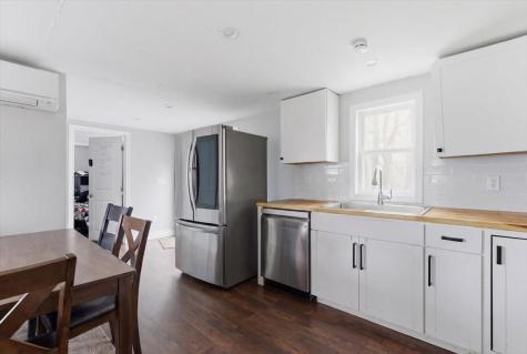18 Coolidge Avenue Saco ME 04072