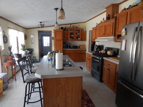 10 Mountain View Road Leeds ME 04263