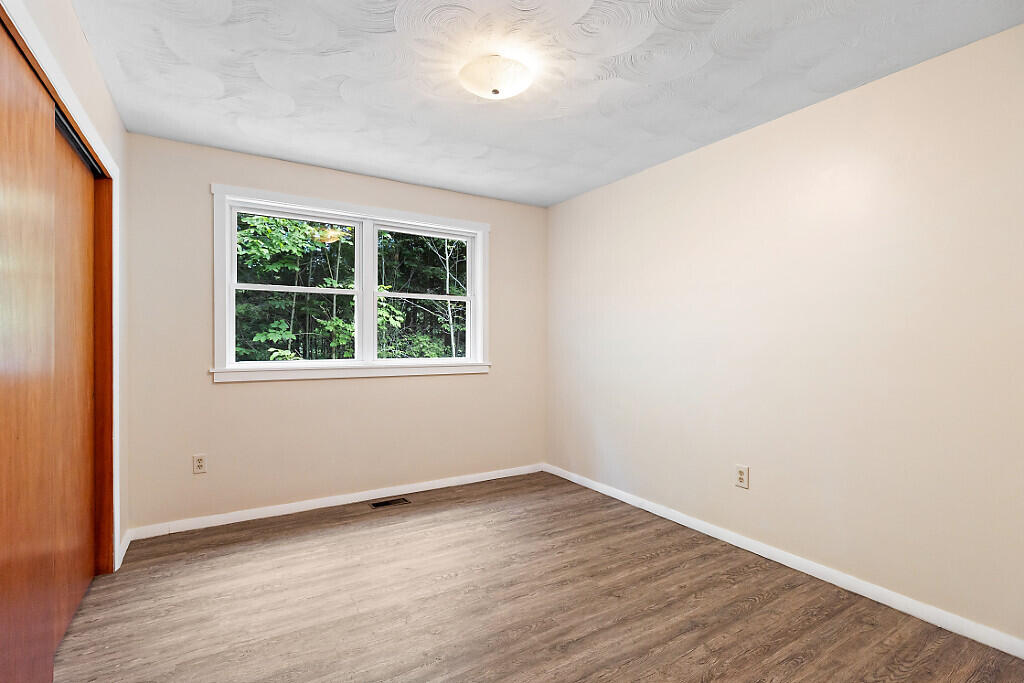 2672 N Belfast Avenue Augusta ME 04330