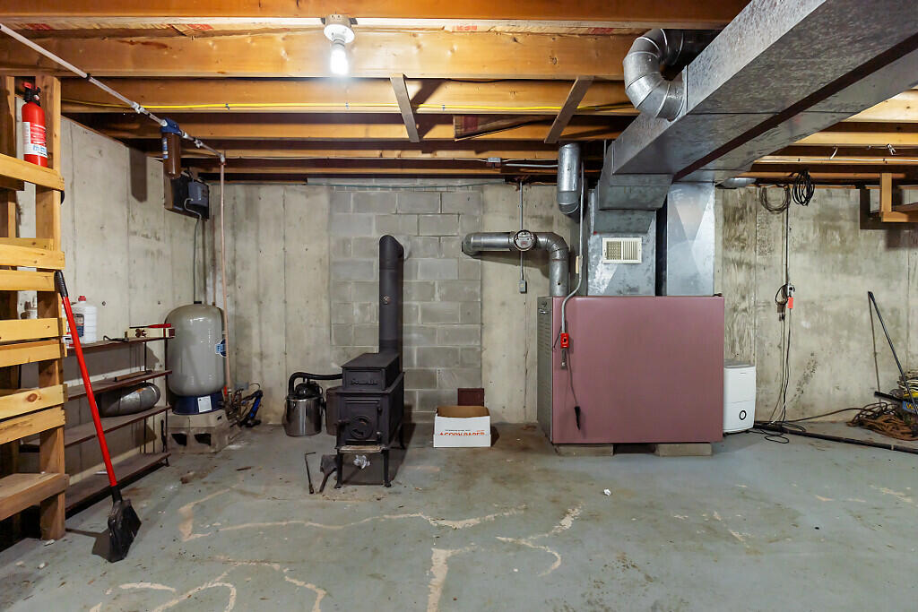 2672 N Belfast Avenue Augusta ME 04330