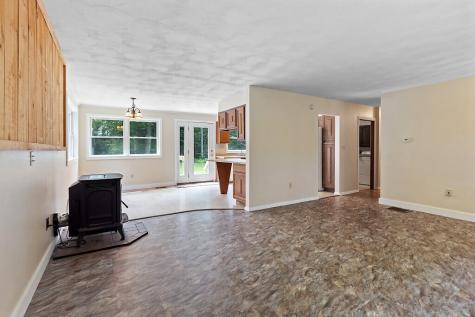 2672 N Belfast Avenue Augusta ME 04330