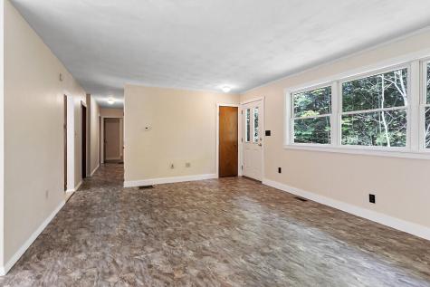 2672 N Belfast Avenue Augusta ME 04330