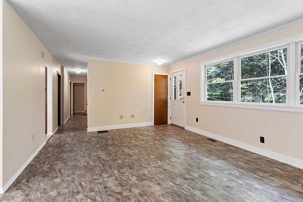 2672 N Belfast Avenue Augusta ME 04330