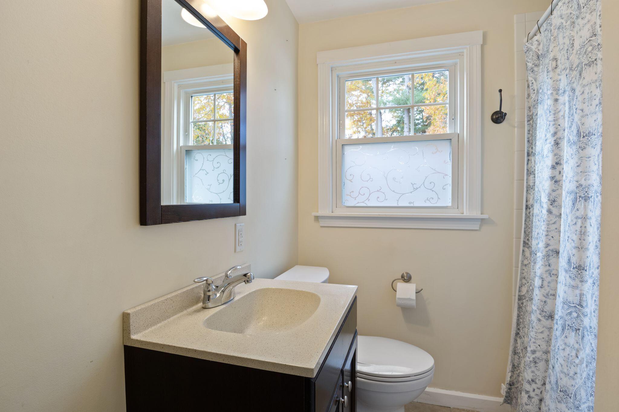 15 Minat Avenue Brunswick ME 04011