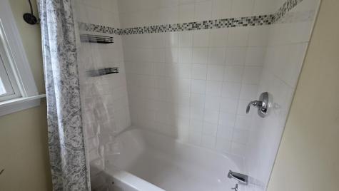 15 Minat Avenue Brunswick ME 04011