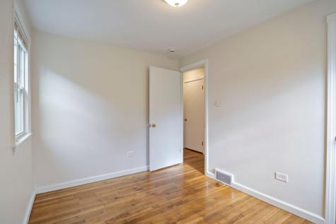 15 Minat Avenue Brunswick ME 04011