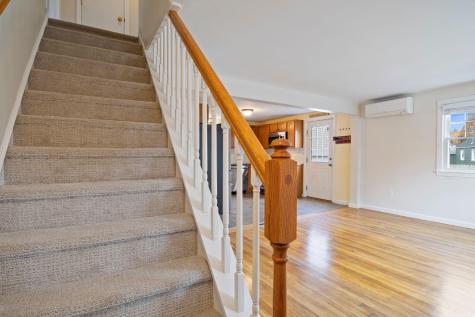 15 Minat Avenue Brunswick ME 04011