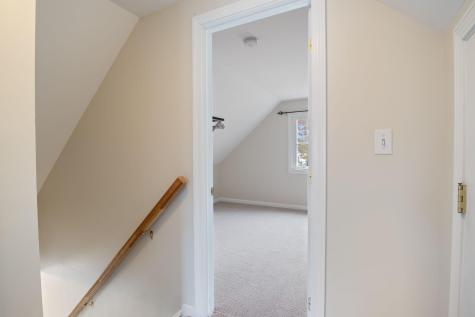 15 Minat Avenue Brunswick ME 04011