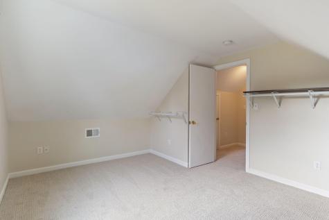 15 Minat Avenue Brunswick ME 04011