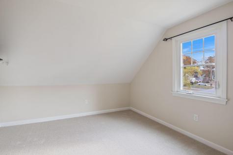 15 Minat Avenue Brunswick ME 04011