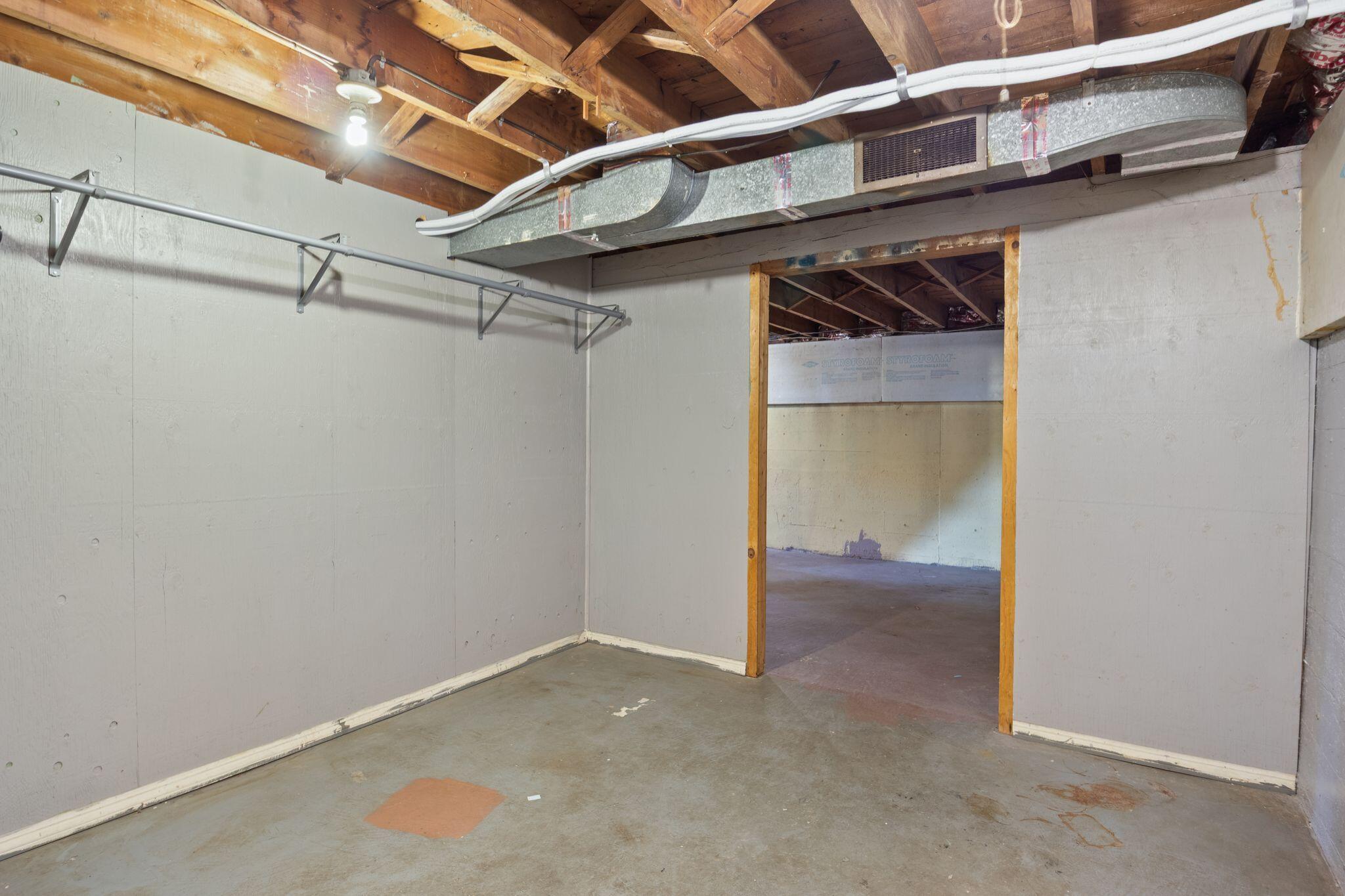 15 Minat Avenue Brunswick ME 04011