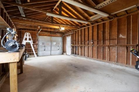 15 Minat Avenue Brunswick ME 04011