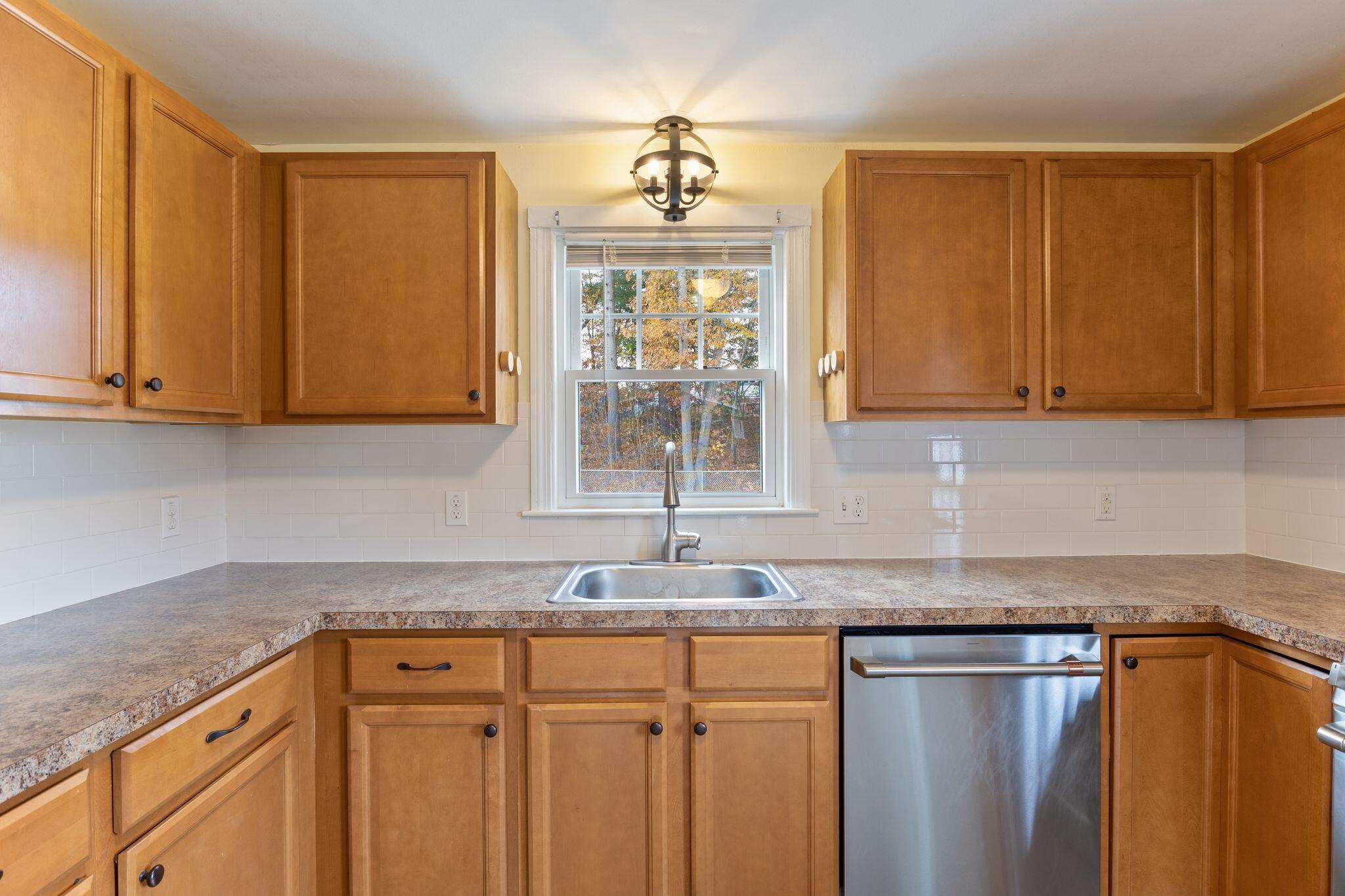 15 Minat Avenue Brunswick ME 04011