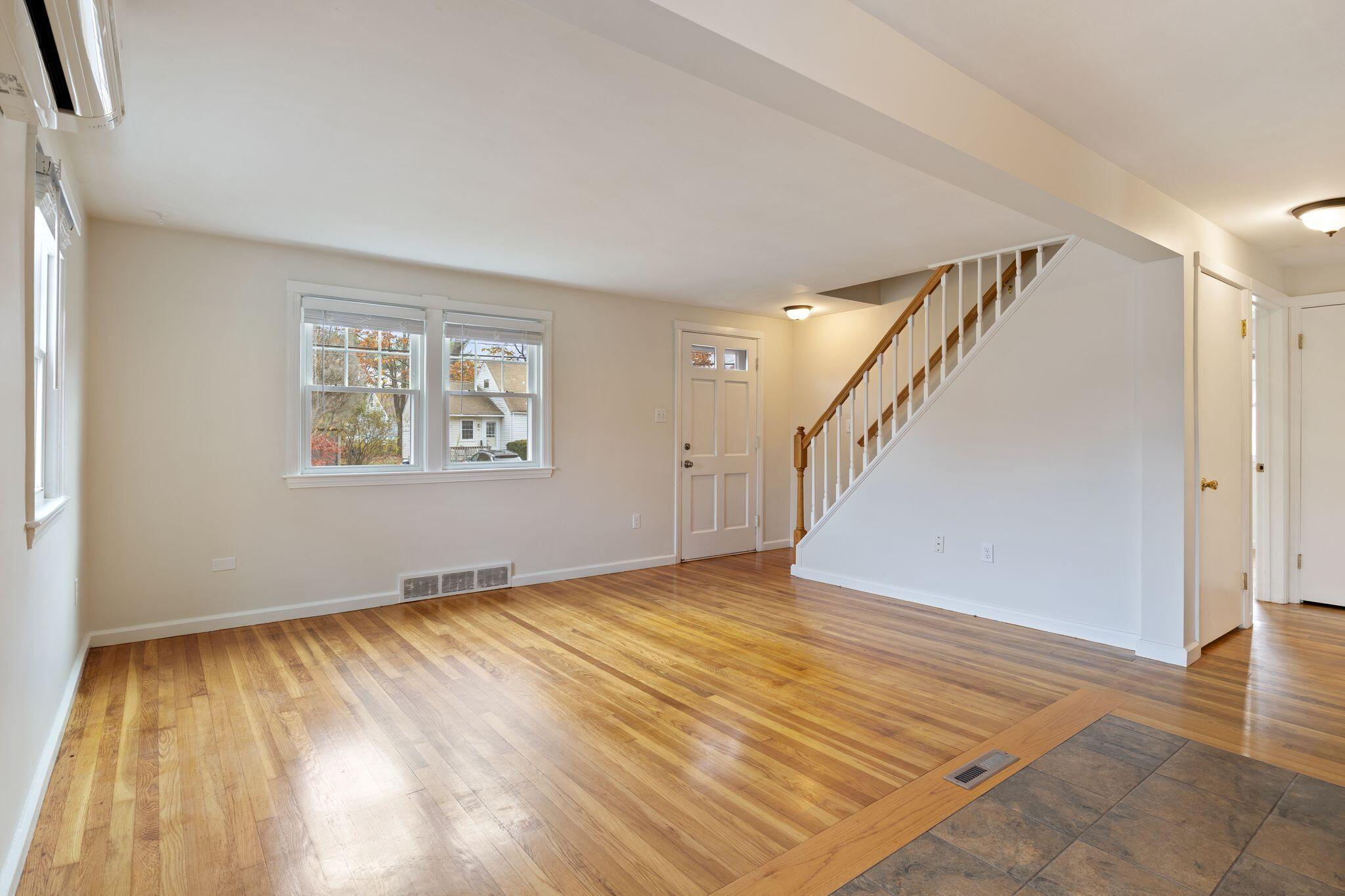 15 Minat Avenue Brunswick ME 04011