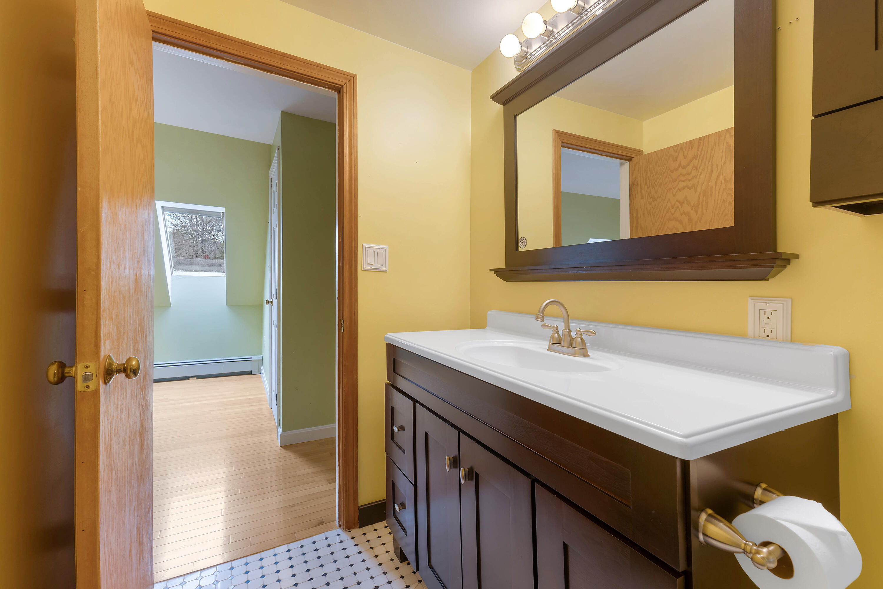 19 Burnham Woods Circle Scarborough ME 04074